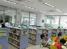 천안시 도솔도서관 2층 - 아동열람실