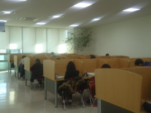 천안시 신방도서관 3층 - 열람실