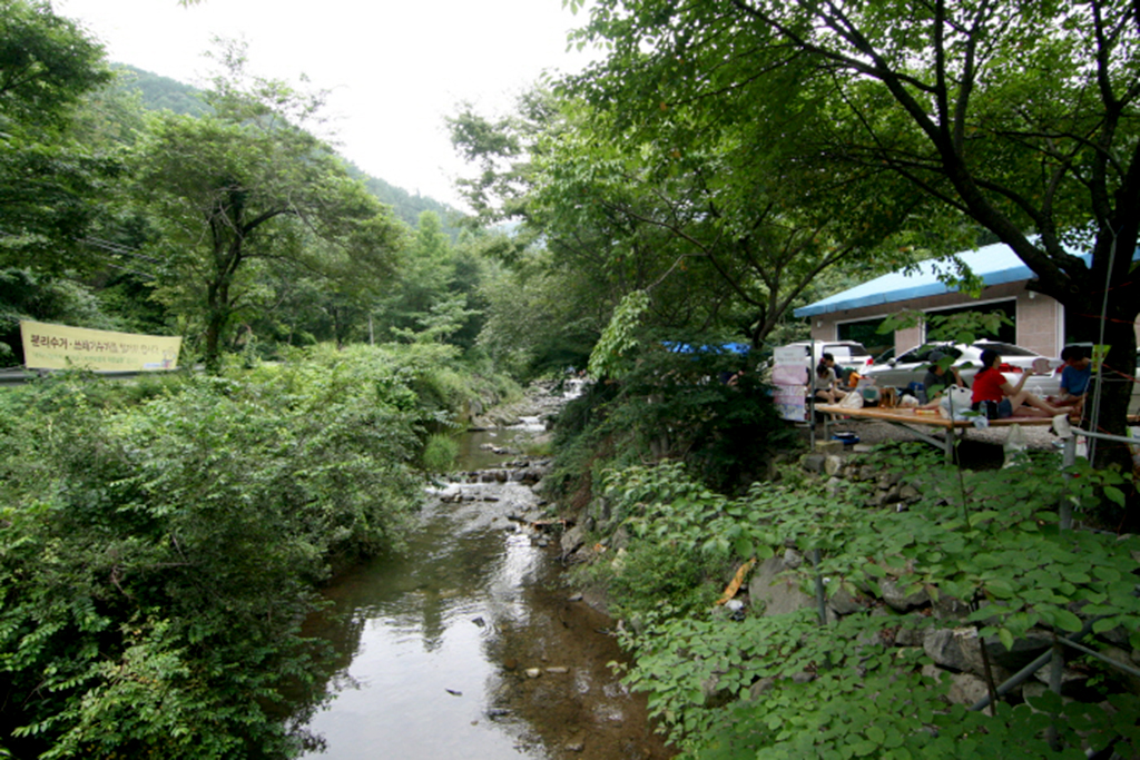 Gwangdeoksan Tourist Farm
